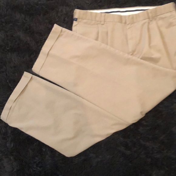 DOCKERS KHAKI PANTS - Picture 2 of 5